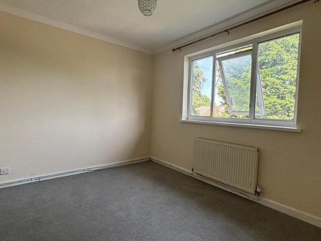 Apartment for rent in Falcon Lodge, Wales