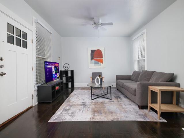 Room for rent in Leesville, Texas