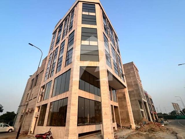 Commercial for rent in لاہور, لاہور ڈویژن