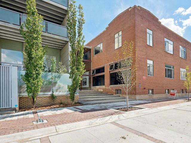 Condo for rent in Wedgewood, Alberta