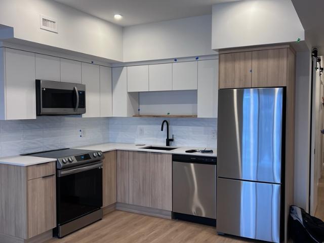 Apartment for rent in Winfield, British Columbia