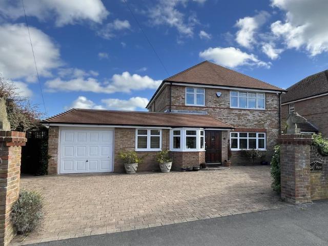 House for rent in Felpham, Arun