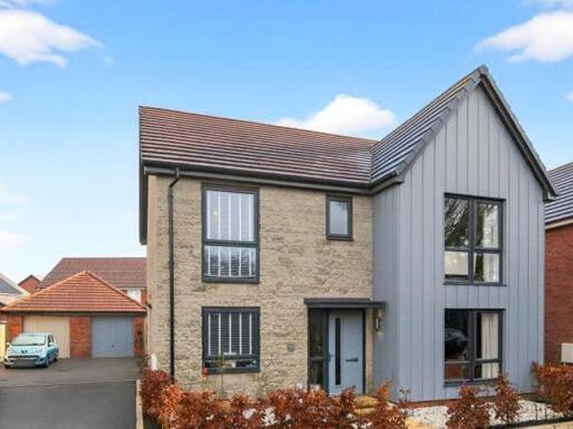 House for sale in Feckenham, City Of Bristol