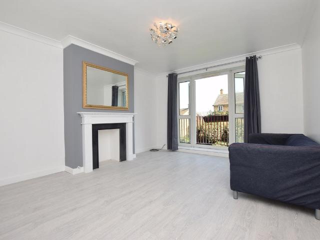 Apartment for rent in Denmark Hill, Greater London