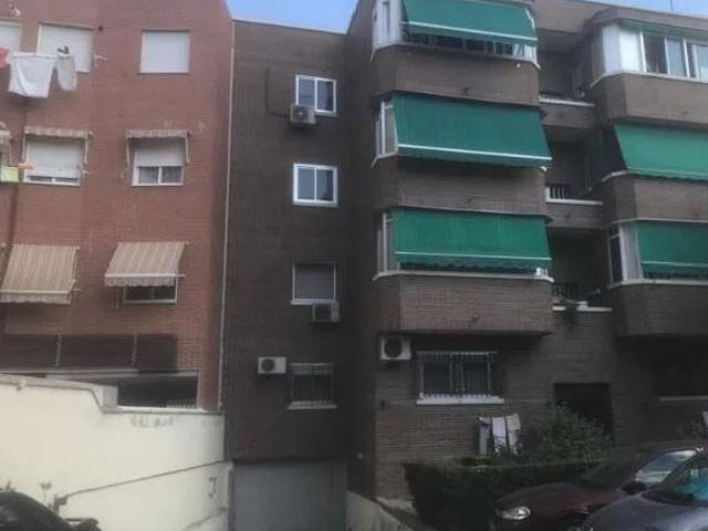 Garaje en venta en Madrid, Villaverde