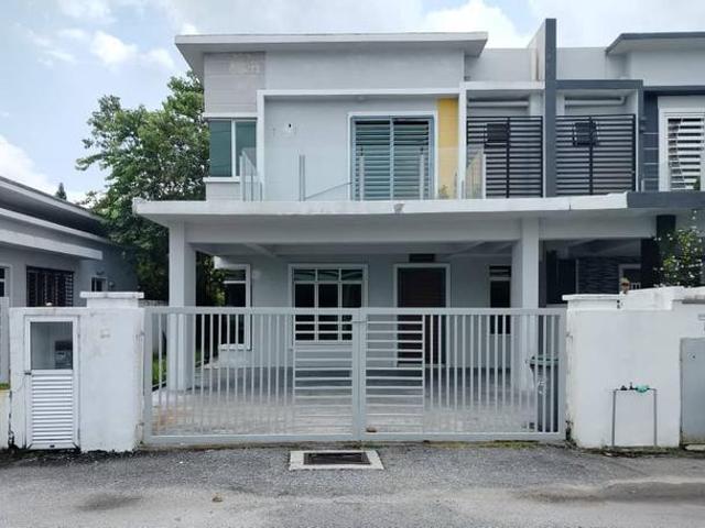 Residential House for sale in Sendayan Village, Negeri Sembilan