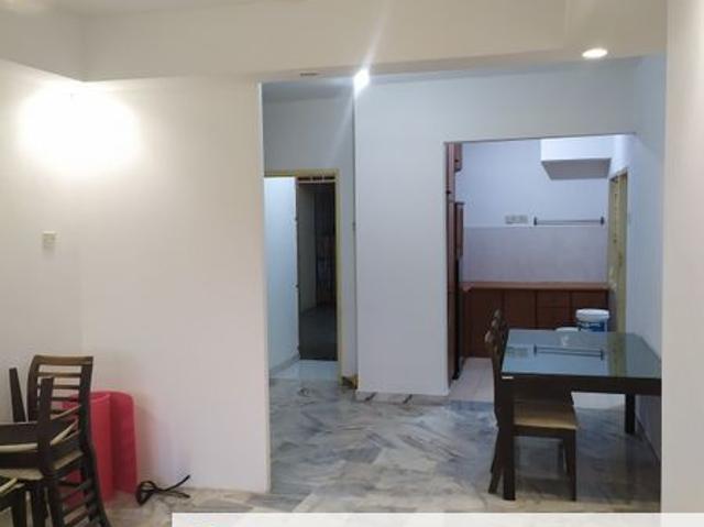 Condominium for sale in Seksyen U14, Shah Alam
