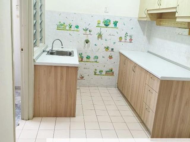Condominium for sale in Seksyen U14, Shah Alam