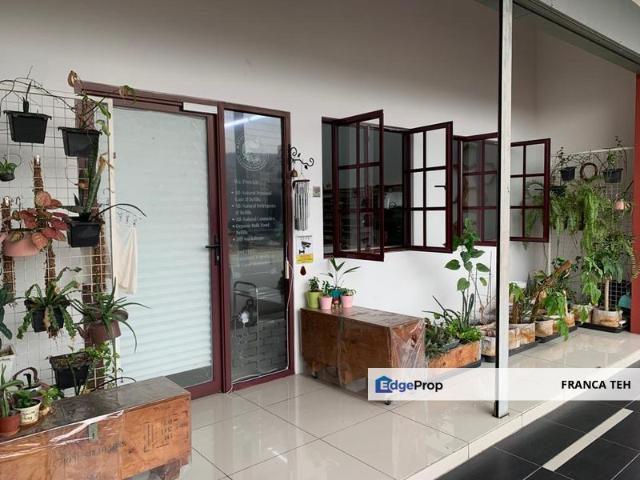 Shop for rent in Langat, Selangor
