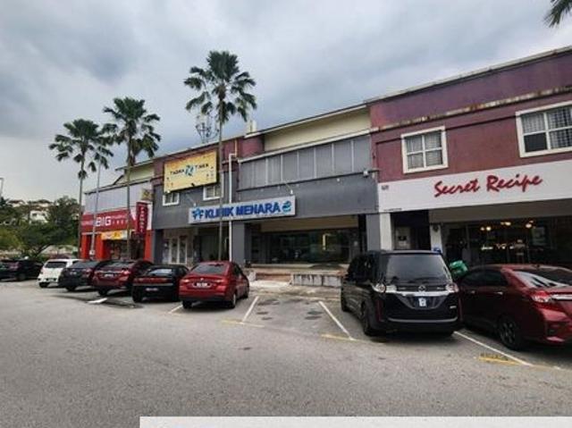 Shop for rent in Seksyen U8, Shah Alam