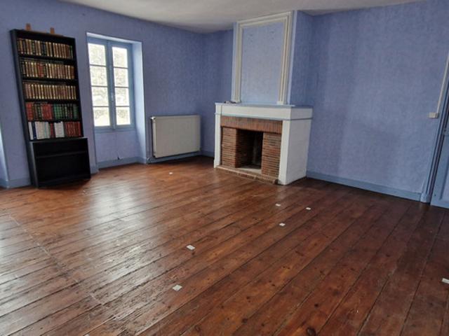 Maison vente à Saint-Jean-d'Angély, Tonnay-boutonne