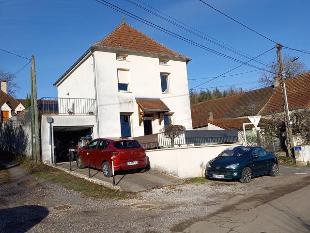 Maison vente à Autun, Epinac