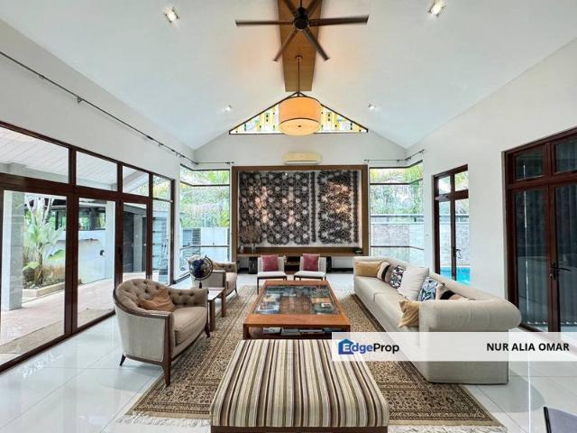House for sale in Seksyen U8, Shah Alam