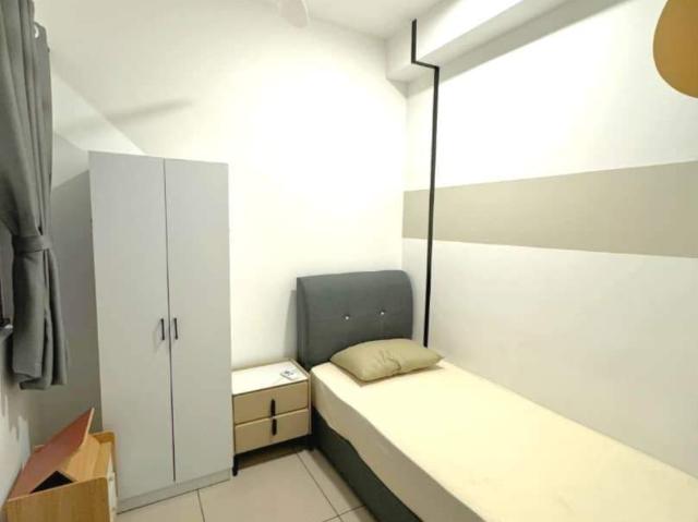 Room for rent in Petaling, Damansara Damai