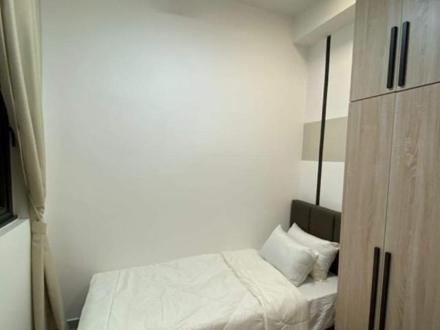 Room for rent in PJU 8, Petaling Jaya