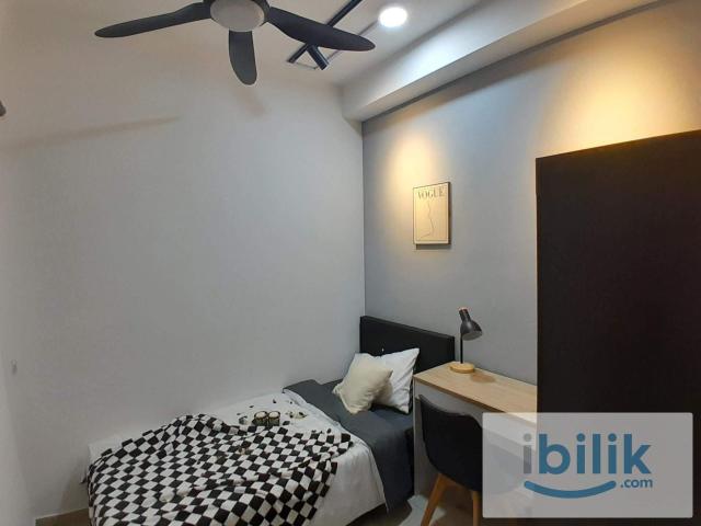 Room for rent in PJU 8, Petaling Jaya