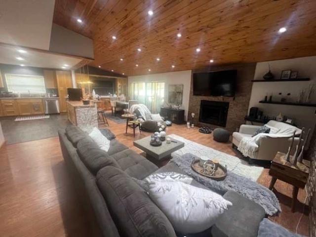 Room for rent in Florida