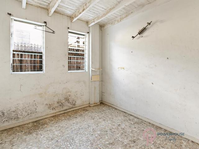 House for sale in Cairns, Queensland