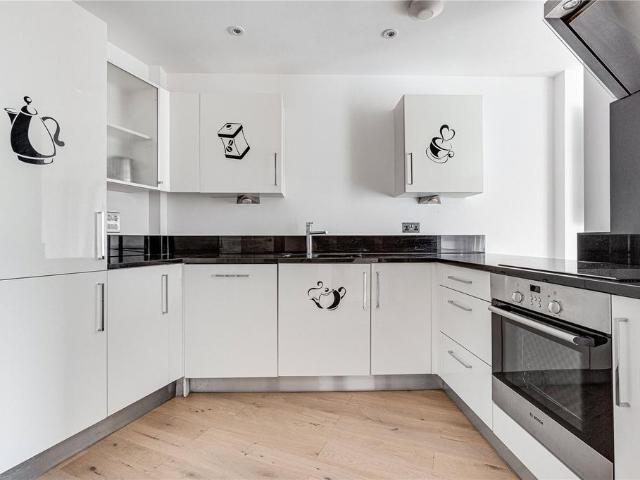 Apartment for rent in Clapham, Greater London
