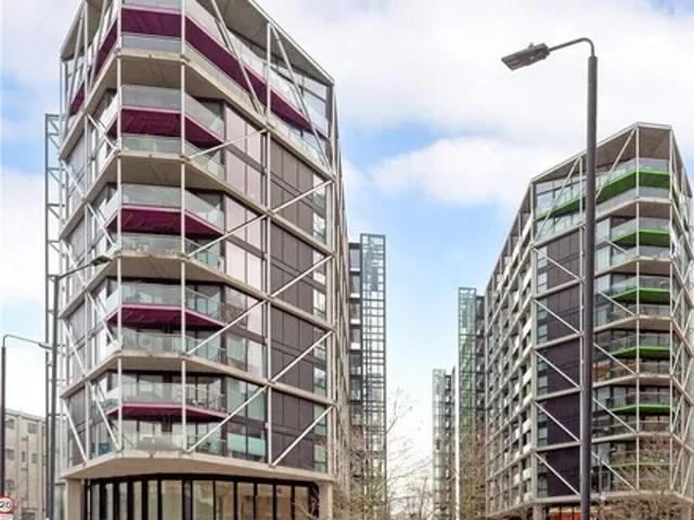 Apartment for rent in Nine Elms, Greater London