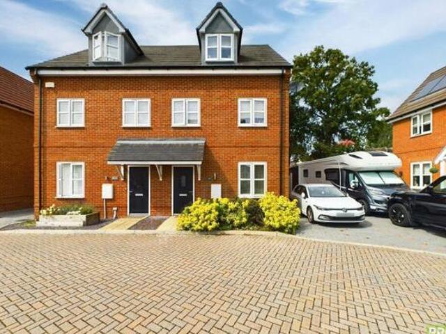 House for sale in Sandhurst