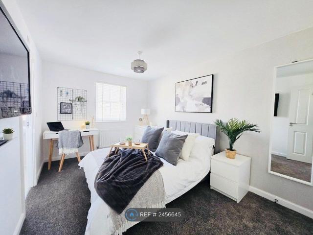 Room for rent in Fordham Heath, Essex