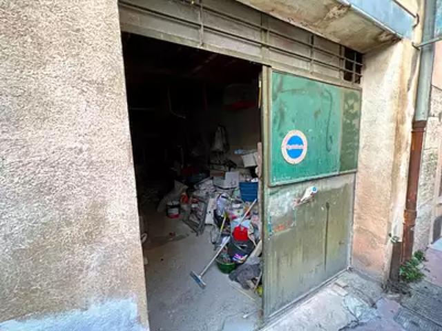 Garage vente à Arrondissement de Draguignan, Draguignan