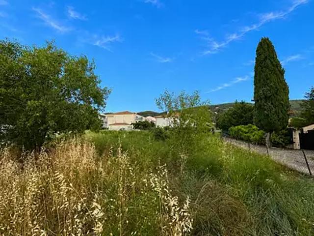 Terrain vente à Arrondissement de Draguignan, Draguignan