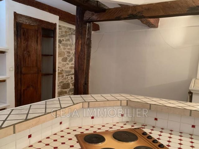Appartement location à Arrondissement de Draguignan, Châteaudouble