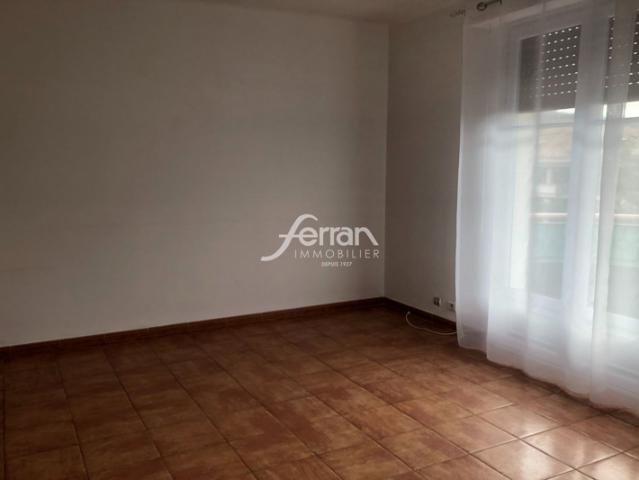 Appartement location à Arrondissement de Draguignan, Châteaudouble