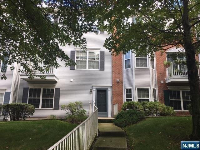 Condo for sale in Mahwah