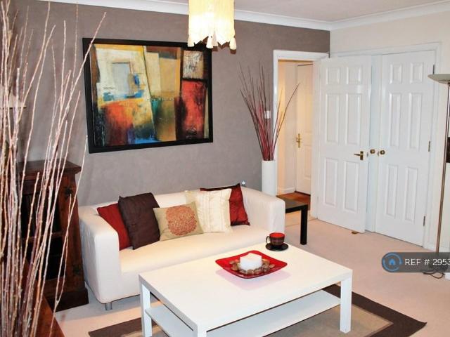 Apartment for rent in Silvertown, Greater London