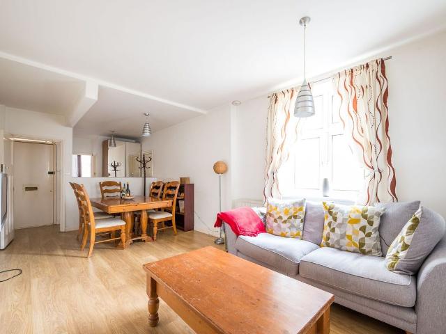 House for rent in St. George in the East, Stepney