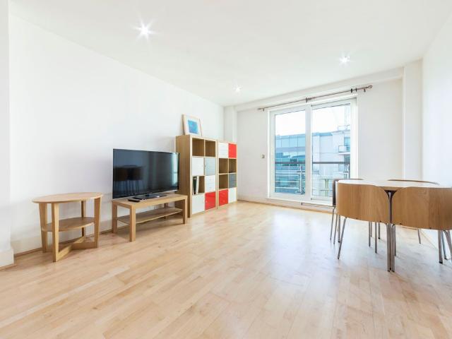 House for rent in London Borough of Lambeth, Greater London