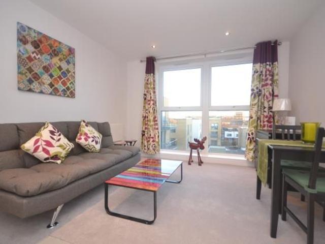 Apartment for rent in Whitley, Reading