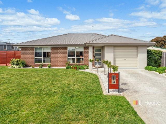 House for sale in Devonport
