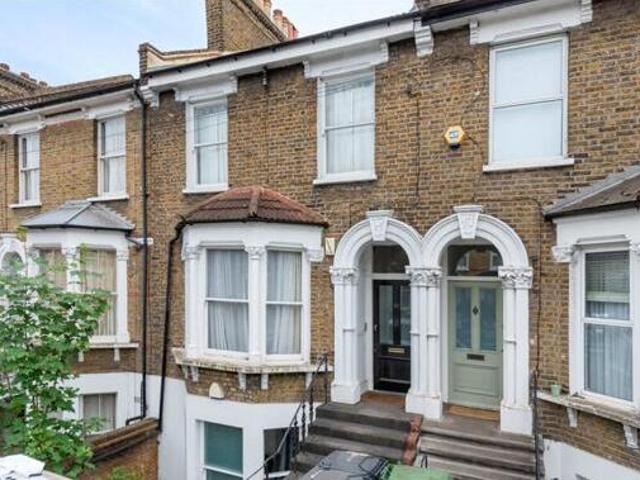 House for rent in Lyons, Greater London