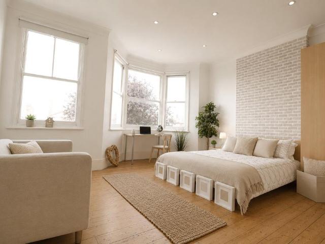 House for rent in London Borough of Lewisham, Greater London