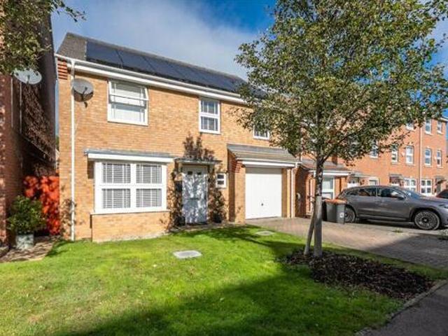 House for sale in Leighton-Linslade, Leighton Buzzard