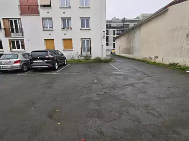 Garage vente à Le Raincy, Drancy