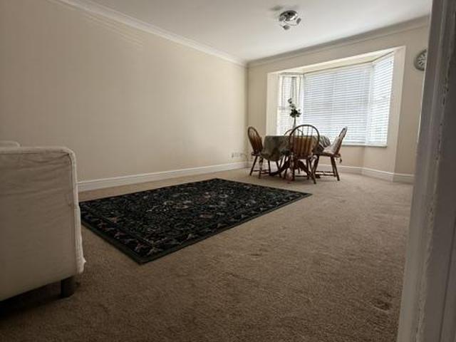 Apartment for rent in London Borough of Hounslow, Spring Grove