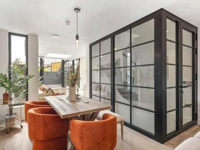 House for sale in Lyons, Greater London