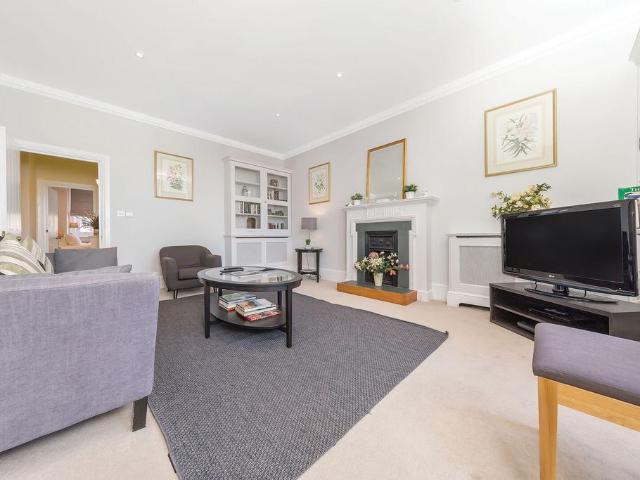 House for rent in Chelsea, Greater London