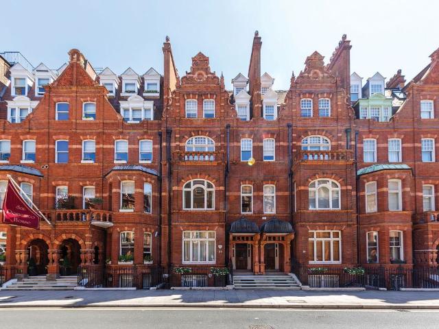 House for rent in Chelsea, Greater London