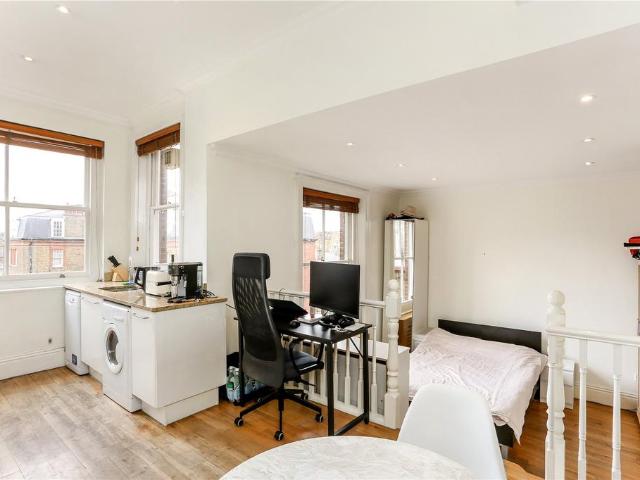 Apartment for rent in Chelsea, Greater London
