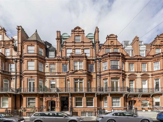 Apartment for rent in Chelsea, Greater London