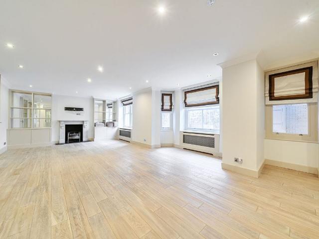 Apartment for rent in Brompton, Greater London