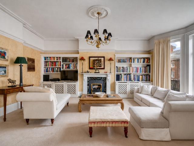 Apartment for rent in Brompton, Greater London