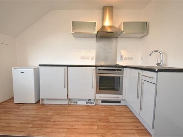 Apartment for rent in London Borough of Ealing, Hanwell