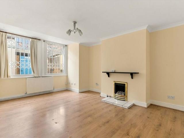 Apartment for rent in West Ealing, Greater London